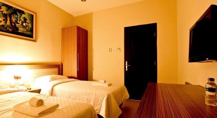 Hotel Marina Ambon Chambre photo