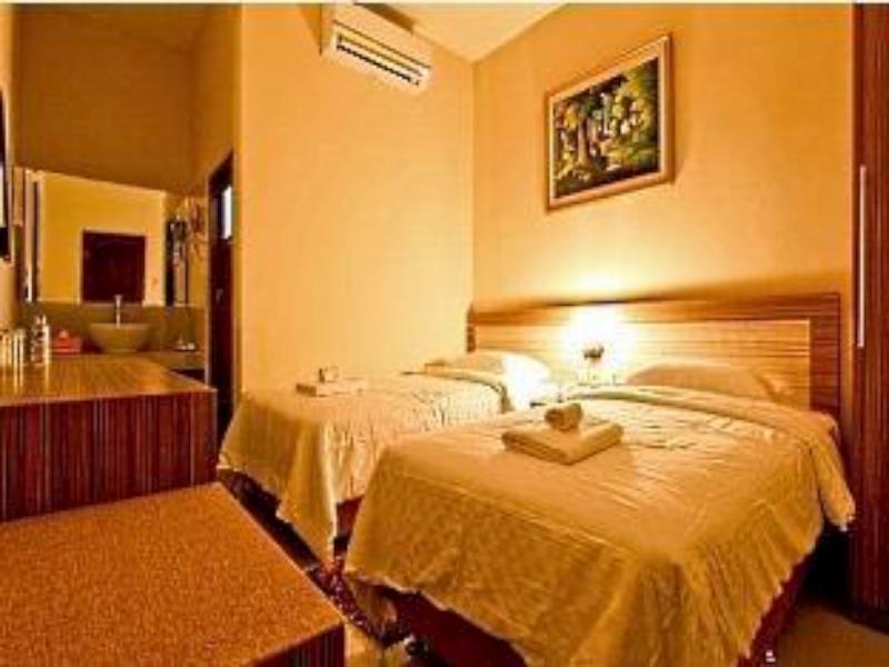 Hotel Marina Ambon Extérieur photo
